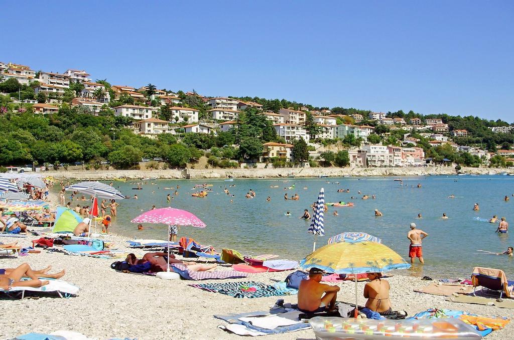 Apartments Slavica Rabac Εξωτερικό φωτογραφία