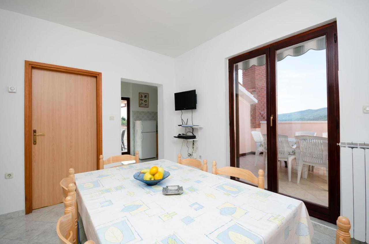 Apartments Slavica Rabac Εξωτερικό φωτογραφία