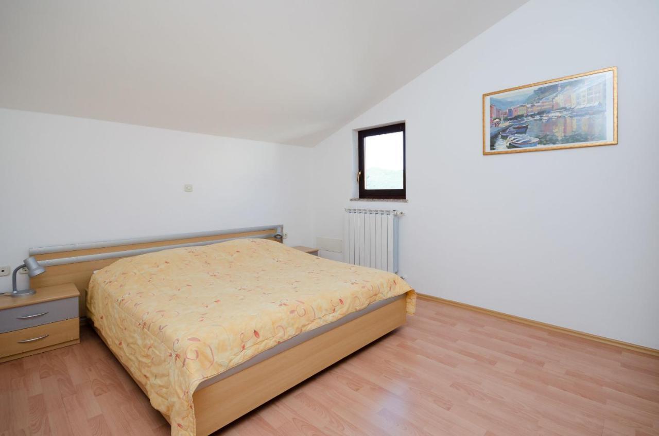 Apartments Slavica Rabac Εξωτερικό φωτογραφία