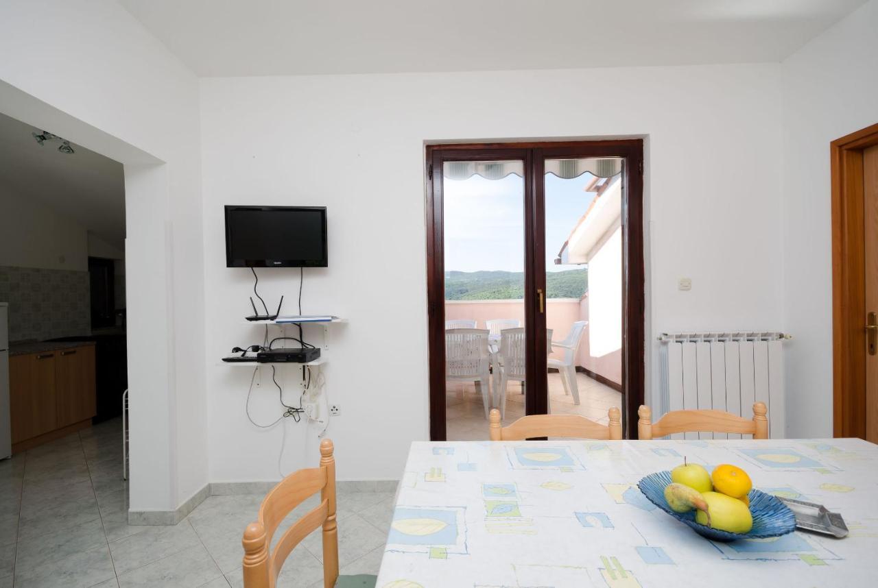 Apartments Slavica Rabac Εξωτερικό φωτογραφία